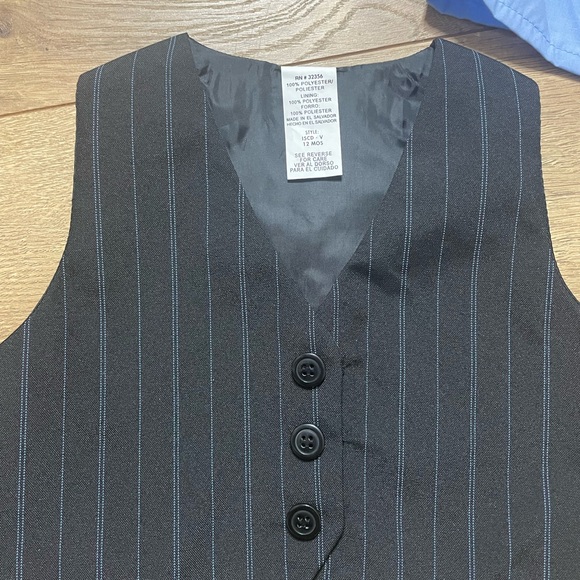 👔 Baby Boy 12M Dressy Set – Blue Shirt, Striped Pants & Tie - Picture 6 of 9